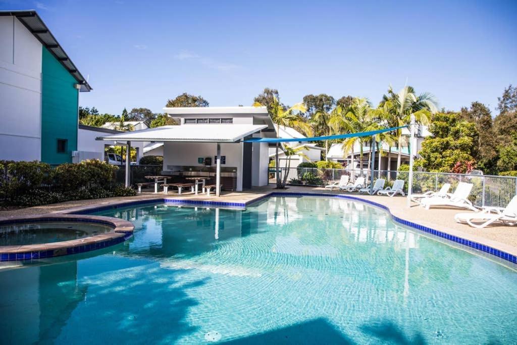 2 Bedroom Villa In Tropical Resort Noosaville Exterior foto